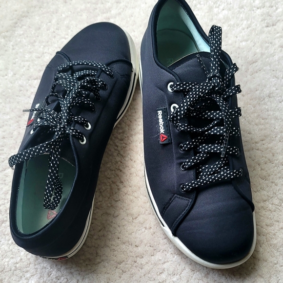 Reebok Skyscape Runaround Women's Walking Shoes Size 6 - Picture 1 of 9